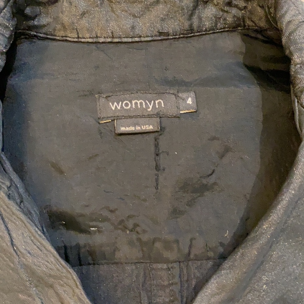 Womyn Black Trenchcoat - Size 4 - Picture 3 of 3